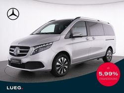 Silber brillantsilber metallic Gebraucht 2024 Mercedes V250 Van / Kleinbus | 63.995 € (Guter Preis)