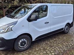 Weiß Gebraucht 2016 Renault Trafic Van / Kleinbus | 10.999 € (Guter Preis)