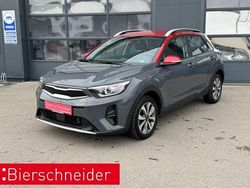 Grau Gebraucht 2021 Kia Stonic Vision SUV | 14.950 € (Guter Preis)