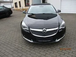 Schwarz Gebraucht 2016 Opel Insignia Innovation Kombi | 13.500 € (Etwas zu teuer)