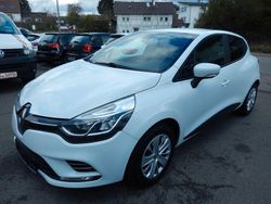 Weiß Gebraucht 2018 Renault Clio IV Abholung | 7.499 € (Fairer Preis)