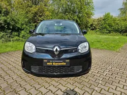Schwarz Gebraucht 2020 Renault Twingo LIMITED Kleinwagen | 10.200 € (Etwas zu teuer)