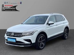 Weiß Gebraucht 2022 VW Tiguan Elegance SUV | 27.929 € (Fairer Preis)