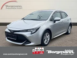 Silber Gebraucht 2020 Toyota Corolla Comfort Limousine | 16.490 € (Fairer Preis)