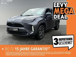Marlingrau Gebraucht 2022 Toyota Yaris Cross Team SUV | 22.888 € (Fairer Preis)