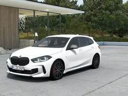 Weiß Gebraucht 2024 BMW M135 Sport Line Kleinwagen | 61.650 €