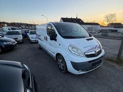 Weiß Gebraucht 2013 Opel Vivaro Van / Kleinbus | 3.950 € (Superpreis)