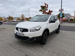 Weiß Gebraucht 2013 Nissan Qashqai SUV | 9.900 € (Fairer Preis)