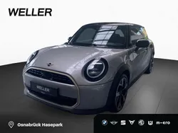 Silber Gebraucht 2024 Mini Cooper Favoured Kleinwagen | 26.950 €