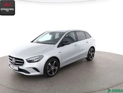 Silber Gebraucht 2021 Mercedes B250e Night Van / Kleinbus | 21.380 € (Superpreis)