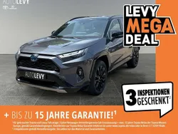 Grau Gebraucht 2023 Toyota RAV4 Hybrid Style SUV | 38.990 € (Fairer Preis)