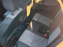 Grau Gebraucht 2010 Skoda Fabia Kombi | 2.800 € (Fairer Preis)