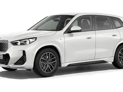 Weiß Gebraucht 2024 BMW iX1 Luxury Line SUV | 50.465 € (Teuer)
