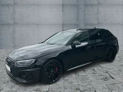 Schwarz Gebraucht 2024 Audi RS4 Ambiente Kombi | 84.990 € (Etwas zu teuer)