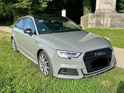 Grau Gebraucht 2020 Audi A3 Sportback S-Line Limousine | 23.500 € (Fairer Preis)