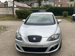 Silber Gebraucht 2011 Seat Leon Limousine | 1.550 € (Superpreis)