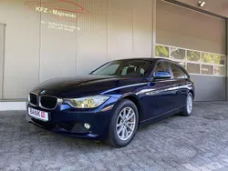 Blau Gebraucht 2013 BMW 320 Performance Kombi | 10.999 € (Fairer Preis)