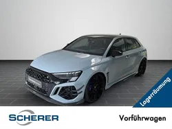 Individuallackierungen audi exclusive Gebraucht 2023 Audi RS3 Sportback Performance Kleinwagen | 99.990 €