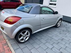 Silber Gebraucht 2005 Opel Tigra Cosmo Cabrio | 1.299 € (Guter Preis)