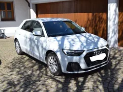 Weiß Gebraucht 2023 Audi A1 Sportback Advanced Kleinwagen | 23.400 € (Guter Preis)