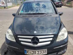Schwarz Gebraucht 2006 Mercedes B180 Van / Kleinbus | 2.490 € (Etwas zu teuer)