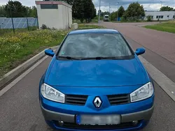 Blau Gebraucht 2006 Renault Mégane Cabriolet Cabrio | 3.000 € (Fairer Preis)