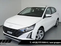 Weiß Neu 2025 Hyundai i20 Select Limousine | 15.880 € (Guter Preis)