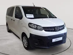 Jade weiß Gebraucht 2021 Opel Vivaro-e Combi Van | 29.990 €