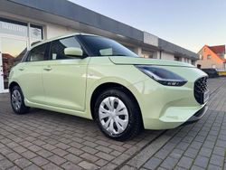Gelb Gebraucht 2025 Suzuki Swift Club Limousine | 18.988 € (Fairer Preis)