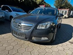 Blau Gebraucht 2009 Opel Insignia Cosmo Kombi | 2.500 € (Superpreis)