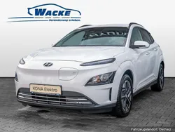 Farbe: weiss Gebraucht 2021 Hyundai Kona Edition 30+ SUV | 21.777 € (Etwas zu teuer)
