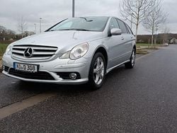 Silber Gebraucht 2008 Mercedes R320 Van / Kleinbus | 4.600 € (Superpreis)