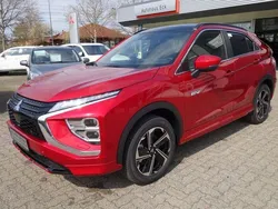Dynamikrot Gebraucht 2022 Mitsubishi Eclipse Cross Top SUV | 27.900 € (Teuer)