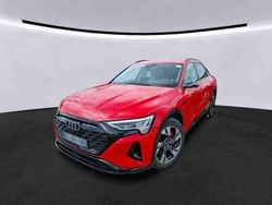 Soneirarot metallic (metallic) Gebraucht 2023 Audi Q8 e-tron Advanced Plus SUV | 51.799 € (Superpreis)