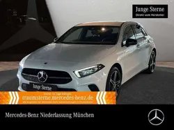 Weiß Gebraucht 2022 Mercedes A250 Progressive Limousine | 26.990 € (Guter Preis)