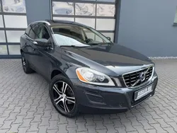 Grau Gebraucht 2012 Volvo XC60 Summum SUV | 15.980 € (Teuer)