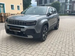 Grau Gebraucht 2023 Jeep Avenger Altitude SUV | 19.999 € (Guter Preis)