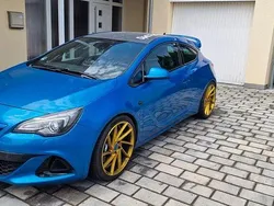 Blau Gebraucht 2015 Opel Astra OPC Limousine | 12.799 € (Guter Preis)