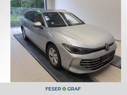 Oyster silver metallic Gebraucht 2024 VW Passat Elegance Kombi | 37.960 € (Fairer Preis)