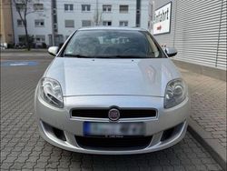 Grau Gebraucht 2012 Fiat Bravo Kleinwagen | 3.100 € (Fairer Preis)