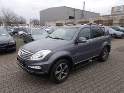 Grau Gebraucht 2015 Ssangyong Rexton Sapphire SUV | 15.000 € (Guter Preis)