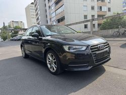 Schwarz Gebraucht 2014 Audi A3 Ambiente Limousine | 12.250 € (Guter Preis)
