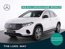 Weiß Gebraucht 2024 Mercedes EQA300 Electric Art SUV | 35.985 € (Guter Preis)
