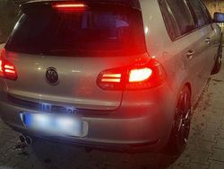 Grau Gebraucht 2009 VW Golf VI Kleinwagen | 4.500 €