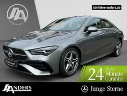Mountaingrau Gebraucht 2024 Mercedes CLA200 AMG Coupé | 33.434 € (Guter Preis)
