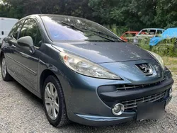 Grau Gebraucht 2006 Peugeot 206 Kleinwagen | 850 € (Fairer Preis)