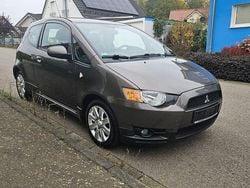 Grau Gebraucht 2012 Mitsubishi Colt Edition Limousine | 2.990 € (Guter Preis)