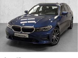 Blau Gebraucht 2021 BMW 320 Sport Line Kombi | 30.890 € (Fairer Preis)