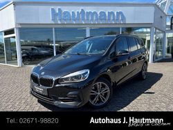 Schwarz Gebraucht 2022 BMW 218 Gran Tourer Sport Line Van / Kleinbus | 20.950 € (Fairer Preis)