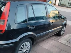 Schwarz Gebraucht 2003 Ford Fusion Kleinwagen | 1.300 € (Guter Preis)